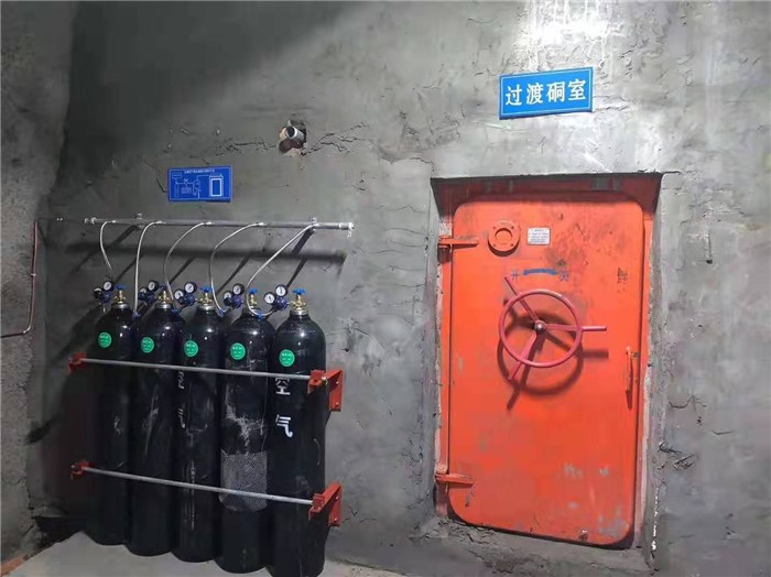 礦用避險(xiǎn)硐室密閉門