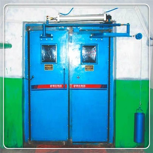 風(fēng)門機(jī)械自動閉鎖裝置